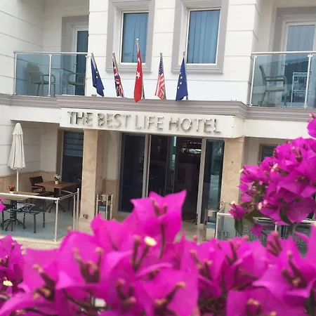 The Life Center فندق مبيت وإفطار