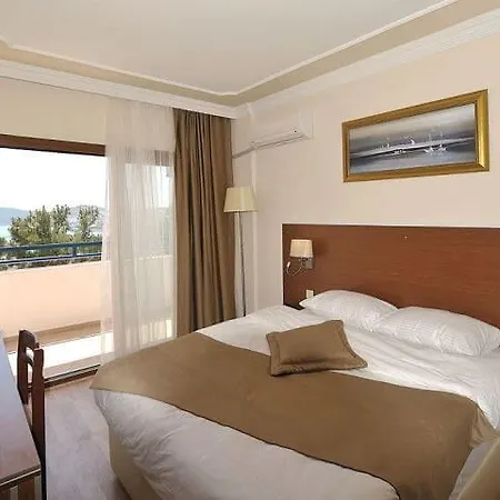 The Life Center B&B 4*